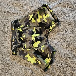 Tony & Ava Boys Incontinence Boxer Briefs Camouflage Green & Black Sz XXS